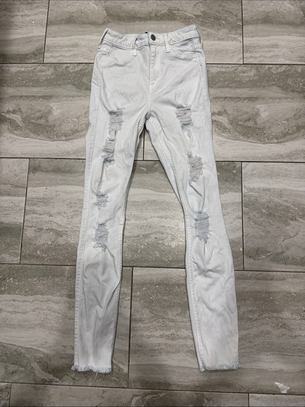 Hollister White High-Rise Distressed Skinny Jeans
